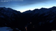 Archiv Foto Webcam Gamshütte Zillertal Blick zum Tristner 17:00