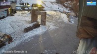 Archived image Webcam Campo Felice - base station chairlift Brecciara (Italy) 06:00