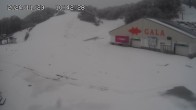 Archived image Webcam Gala Yuzawa Ski Resort - Central Area 09:00