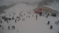 Archived image Webcam Gala Yuzawa Ski Resort - Central Area 09:00