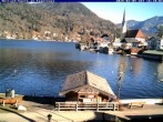 Archived image Webcam Rottach-Egern - Malerwinkel and St. Laurentius church 13:00