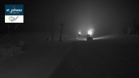 Archived image Webcam St. Johann: Top Station Eichenhof 03:00