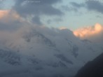 Archiv Foto Webcam 4 Vallées: Blick Richtung Dent Blanche und Matterhorn 19:00