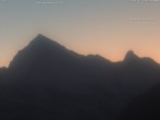 Archiv Foto Webcam 4 Vallées: Blick Richtung Dent Blanche und Matterhorn 06:00