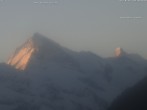 Archived image Webcam 4 Vallées: View of Dent Blanche and Matterhorn 05:00