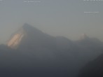 Archived image Webcam 4 Vallées: View of Dent Blanche and Matterhorn 01:00