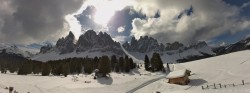 Archiv Foto Webcam Geisleralm: Blick auf die Geislerspitzen 09:00