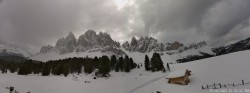 Archiv Foto Webcam Geisleralm: Blick auf die Geislerspitzen 11:00