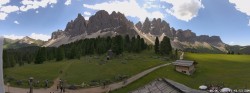 Archiv Foto Webcam Geisleralm: Blick auf die Geislerspitzen 11:00