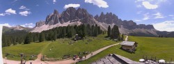 Archiv Foto Webcam Geisleralm: Blick auf die Geislerspitzen 13:00