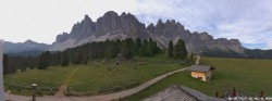Archiv Foto Webcam Geisleralm: Blick auf die Geislerspitzen 06:00