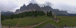 Archiv Foto Webcam Geisleralm: Blick auf die Geislerspitzen 17:00