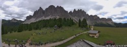 Archived image Webcam Geislerspitzen - View from Geisleralm 11:00