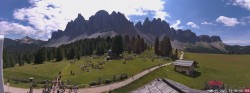 Archiv Foto Webcam Geisleralm: Blick auf die Geislerspitzen 11:00