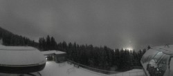 Archived image Webcam Schöneben ski resort: View base station Höllental 06:00