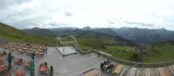 Archiv Foto Webcam Diedamskopf: Panorama Bergstation Seilbahn 09:00