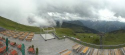Archiv Foto Webcam Diedamskopf: Panorama Bergstation Seilbahn 15:00