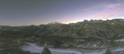 Archived image Webcam Arêches Beaufort - Top station Forclaz 06:00