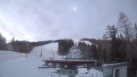 Archived image Webcam Petzen - Base Station Chair Lift 06:00