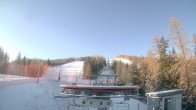 Archived image Webcam Petzen - Base Station Chair Lift 07:00