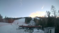 Archived image Webcam Petzen - Base Station Chair Lift 15:00