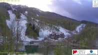 Archiv Foto Webcam Skigebiet Cerreto Laghi - Blick über die Skipisten 06:00