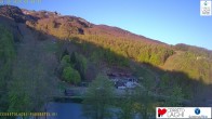 Archived image Webcam Cerreto Laghi Ski Resort - View of the slopes 05:00