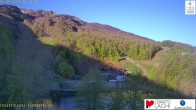 Archiv Foto Webcam Skigebiet Cerreto Laghi - Blick über die Skipisten 06:00