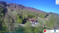 Archiv Foto Webcam Skigebiet Cerreto Laghi - Blick über die Skipisten 07:00