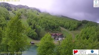 Archiv Foto Webcam Skigebiet Cerreto Laghi - Blick über die Skipisten 11:00
