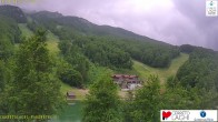 Archiv Foto Webcam Skigebiet Cerreto Laghi - Blick über die Skipisten 13:00