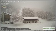 Archived image Webcam Pratospilla Ski Resort - Base Station 05:00