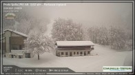 Archived image Webcam Pratospilla Ski Resort - Base Station 06:00