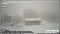 Archived image Webcam Pratospilla Ski Resort - Base Station 17:00