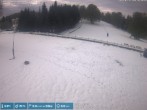 Archiv Foto Webcam Skigebiet Piane di Mocogno - Mittelstation 1 07:00