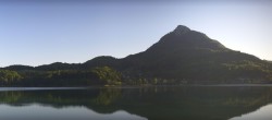 Archived image Webcam Panorama of Lake Fuschl 06:00
