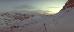 Archived image Webcam Widdersteinhütte - Warth-Schröcken (Ski Arlberg) 19:00
