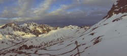 Archived image Webcam Widdersteinhütte - Warth-Schröcken (Ski Arlberg) 05:00