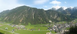 Archived image Webcam Zimmereben (Mayrhofen im Zillertal) 15:00
