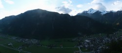 Archiv Foto Webcam Mayrhofen: Ausblick Gasthof Zimmereben 06:00