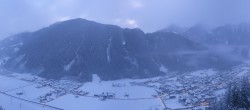 Archiv Foto Webcam Mayrhofen: Ausblick Gasthof Zimmereben 06:00