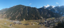 Archiv Foto Webcam Mayrhofen: Ausblick Gasthof Zimmereben 13:00