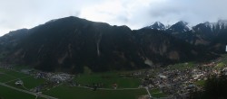 Archiv Foto Webcam Mayrhofen: Ausblick Gasthof Zimmereben 15:00