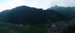 Archiv Foto Webcam Mayrhofen: Ausblick Gasthof Zimmereben 05:00