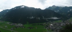 Archiv Foto Webcam Mayrhofen: Ausblick Gasthof Zimmereben 07:00