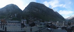 Archiv Foto Webcam Zermatt: Panoramablick auf das Dorf 17:00