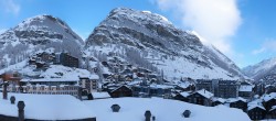 Archiv Foto Webcam Zermatt: Panoramablick auf das Dorf 07:00