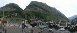 Archiv Foto Webcam Zermatt: Panoramablick auf das Dorf 05:00