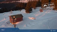 Archiv Foto Webcam Spindlermühle: Bergstation Sessellift Svaty Petr 02:00