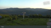 Archiv Foto Webcam Spindlermühle: Bergstation Sessellift Svaty Petr 04:00